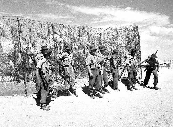 Images/1951 1LF 1950   Fayid    Training Assault Course786.jpg